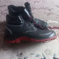 کفش ایمنی پادکس