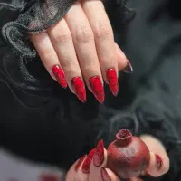 تخفیف ویژه کاشت ناخن