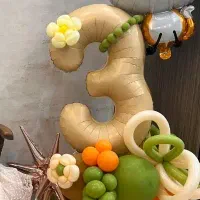 بادکنک و بوکت تولد سه ساله