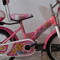 دوچرخه دخترونه در حد نو