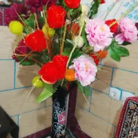 گل و گلدان