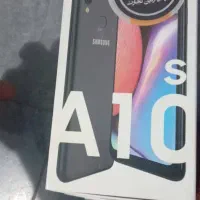 کارتون گوشی