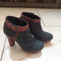 نیم بوت کاملا نونو سایز۳۶