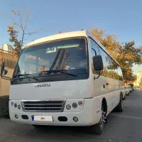 مینی بوس ایسوزو