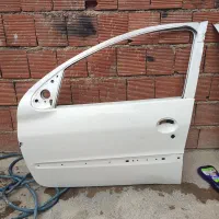 قطعات بی رنگ کارخانه