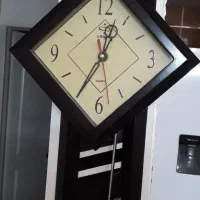 ساعت دیواری