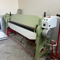 خم‌کن ورق دستی ۲ متری، فک بالا برقی، آماده کار
