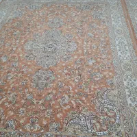 دو عدد فرش ۱۲ متری