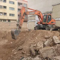 تخریب و خاکبرداری ساختمان