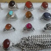 تعدادی انگشتر نقره ۹۲۵ عیار