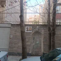 اجاره حیاط دربست مسکونی در ولیعصر