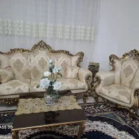 مبل۹نفره همراه بامیزناهارخوری