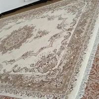 دوعدد فرش رنگ کرم 12 متری