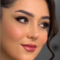 خدمات میکاپ عروس و همراه