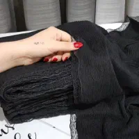 شال دور دانتل منگوله دار