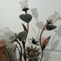 میز و آباژور