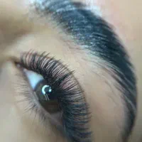 کاشت مژه با قیمت مناسب و آموزش