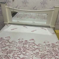 سرویس خواب دونفره وتابلو فرش وان یکاد|تخت و سرویس خواب|محمدشهر, محمدشهر|دیوار