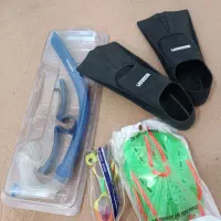 وسایل و تجهیزات شنا
