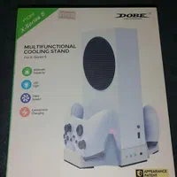 کاور دسته xbox series s به همراه فن و پایه شارژر و
