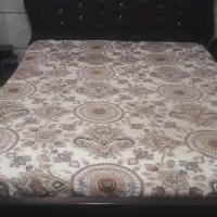 تخت و میز آرایش|تخت و سرویس خواب|اصفهان, قهجاورستان|دیوار