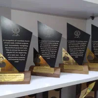 تندیس لوکس|مجسمه، تندیس، ماکت|تهران, پاسداران|دیوار