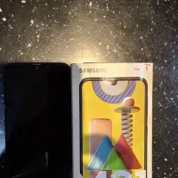 گوشی M31 تمیز