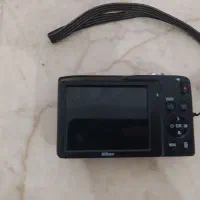 دوربین دیجیتال Nikon بسیار تمیز|دوربین عکاسی و فیلمبرداری|گنبد کاووس, |دیوار