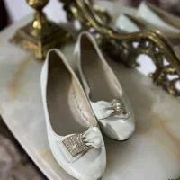 کفش|کیف، کفش، کمربند|زنجان, |دیوار