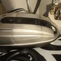 جاروبرقی بدنه سالم