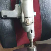 دریل ۲۱-دو دور بلک اند دکر آمریکایی