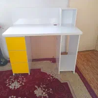میز کامپیوتر و تحریر