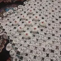 قلاب بافی سرویس عروس|صنایع دستی و سایر لوازم تزئینی|قم, باغ کرباسی|دیوار