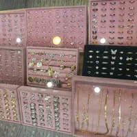 واگذاری مغازه بدلیجات و اکسسوری|اجارهٔ مغازه و غرفه|قم, ارم|دیوار