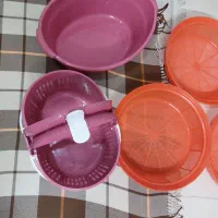 آبکش و لگن و ی سبد دسته دار