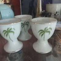شش عدد تخم مرغ خوری