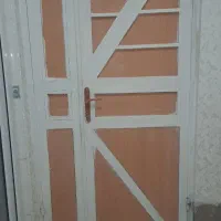 دری اهنی و ام دی اف