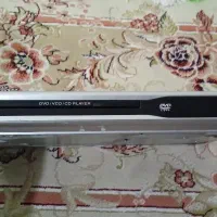 یک دستگاه CD خور سالم و نو