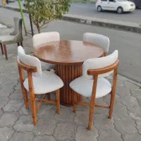 نهار خوری چهار نفره/تولید کننده