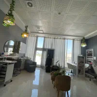 جذب نیرو سالن زیبایی