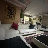 یک دست مبلمان ۹ نفره نوتازه خریداری شده فوری فروشی