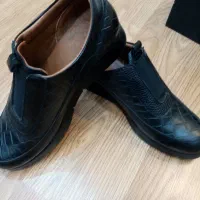 کفش چرم زنانه و کیف زنانه