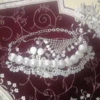 کمربندوگوشواره باسینه ریزنقره یک قرن