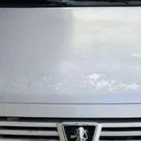 پژو 405مدل 89 نقره‌ای .بدون رنگ