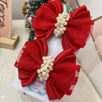 کار در کارگاه گل سر سازی