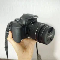 دوربین canon 2000D
