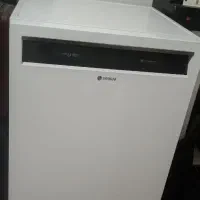 ماشین ظرفشویی 14نفره  کاملا سالم و نو در حد آک