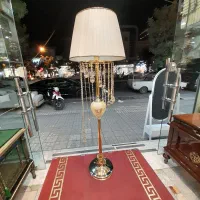 اباژورایستاده کنارسالنی مناسب هدیه|چراغ خواب و آباژور|مشهد, طلاب|دیوار