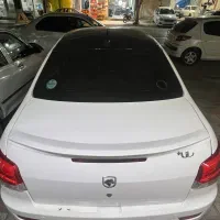 رانا سقف شیشه ای ۶ دنده