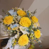 دسته گل زیبا و شکیل